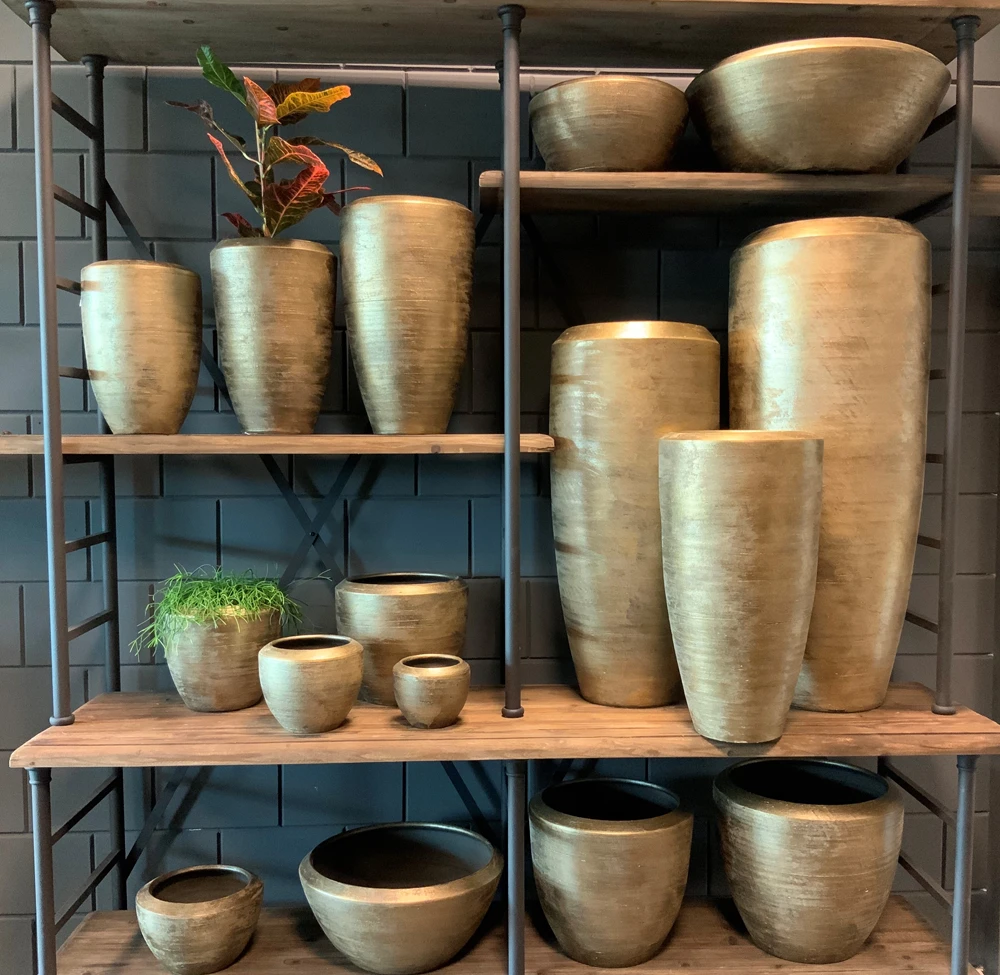 Bloempot Kos Hoog - D32 X H60cm - Goud 4 Bloempot Kos Hoog - D32 X H60cm - Goud - Afbeelding 2