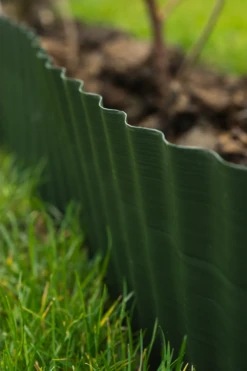 Grasranden PVC Groen - 9x0,20m - Nature 9 Grasranden PVC Groen - 9x0,20m - Nature -Planten Winkel grasranden pvc groen 9x0 20m nature 3
